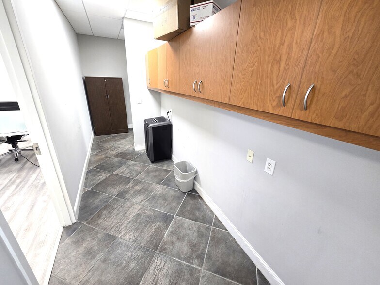 More Photos Of 4450 NW 126th Ave, Coral Springs Warehouse For Lease