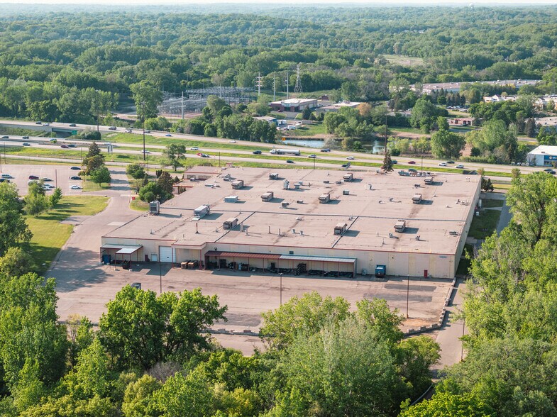 More Photos Of 14900 Technology Dr, Eden Prairie Manufacturing For Lease