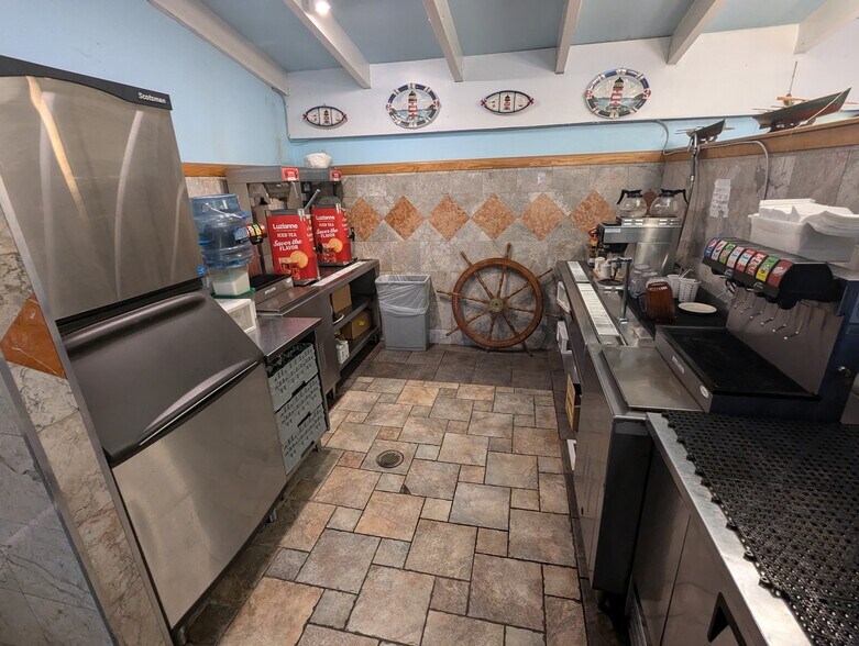 More Photos Of 2418 Canton Rd, Marietta Restaurant For Sale