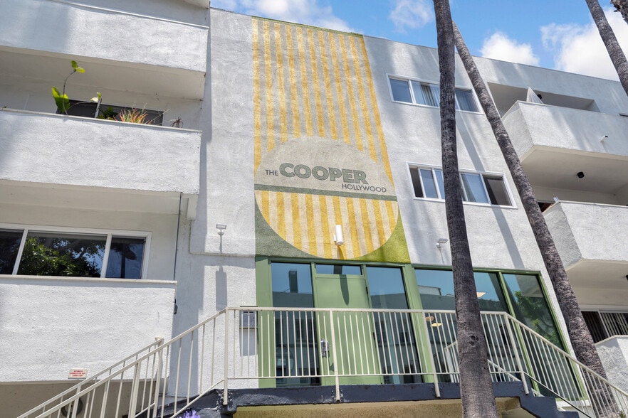 More Photos Of 6615 Franklin Ave, Los Angeles Apartments For Sale