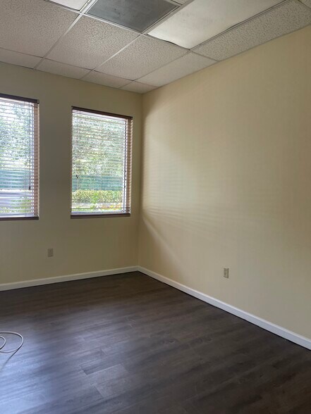 More Photos Of 4617-4673 NW 103rd Ave, Sunrise Industrial For Sale