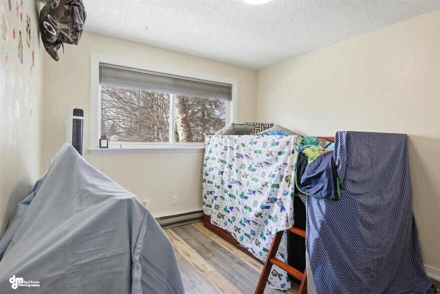 More Photos Of 12521 Tanada Loop, Anchorage Multifamily For Sale