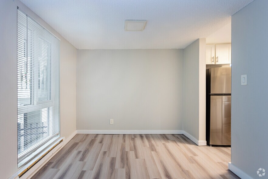 More Photos Of 51 Hayes Pl SW, Renton Apartments For Sale