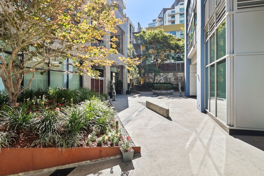 More Photos Of 302-390 11th Ave, San Diego Apartments For Sale