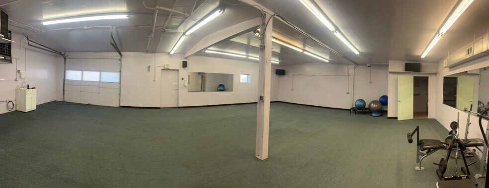 More Photos Of 633 Kimbark St, Longmont Storefront Retail Office For Lease