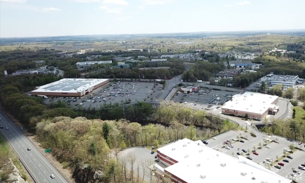 More Photos Of 208-210 Fortune Blvd, Milford Freestanding For Lease