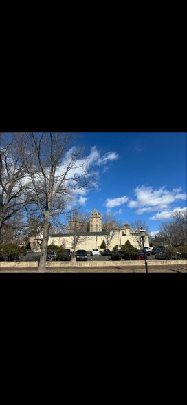 More Photos Of 100-120 Green St, Doylestown Apartments For Sale