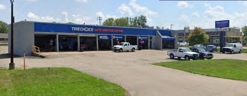 More Photos Of 1180 Upper Valley Pike, Springfield Auto Repair For Sale