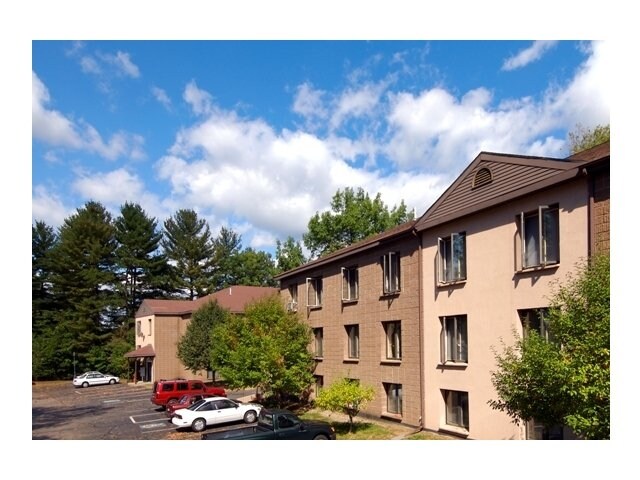 More Photos Of 85 Manchester St, Concord Apartments For Lease