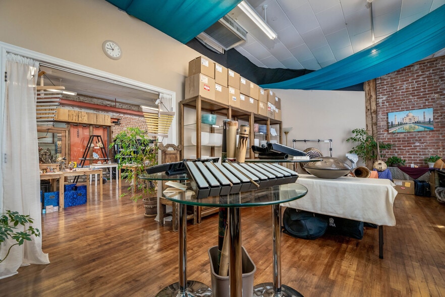 More Photos Of 200 Commercial St, Nevada City Freestanding For Sale