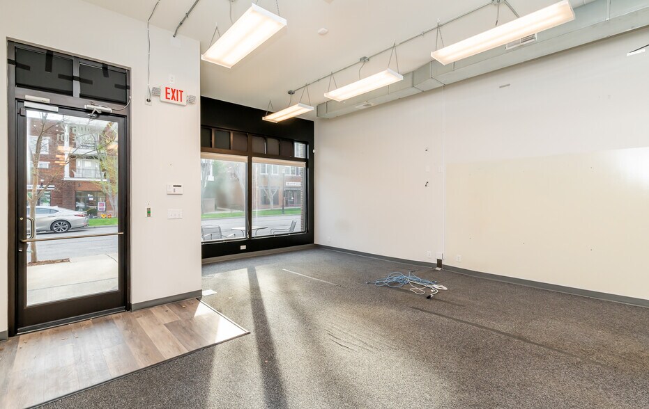 More Photos Of 10612-10614 Meeting St, Prospect Storefront Retail Office For Lease