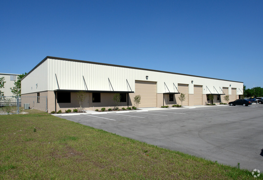 Primary Photo Of 2578 Clark St, Apopka Flex For Lease