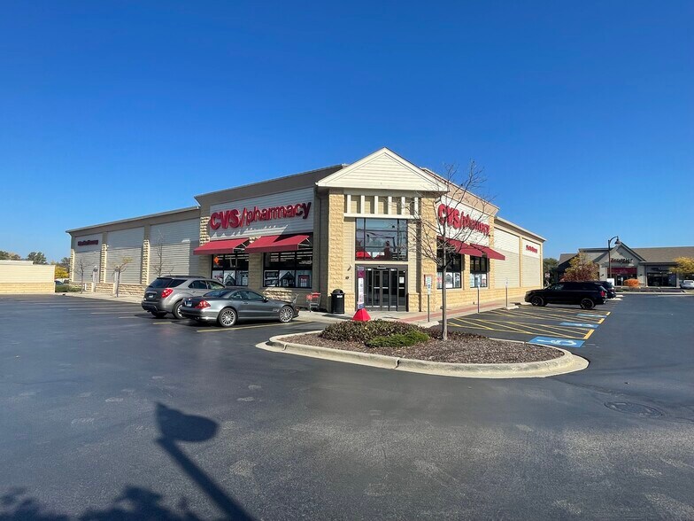 More Photos Of SEC Rte 83 & Aptakisic Rd, Long Grove Unknown For Lease