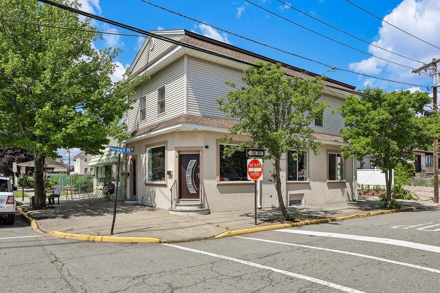Primary Photo Of 63 Union Blvd, Wallington Office For Lease