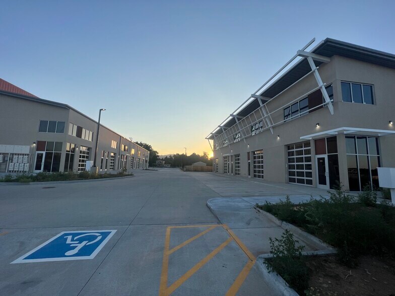 More Photos Of 6670 Holman St, Arvada Light Distribution For Sale