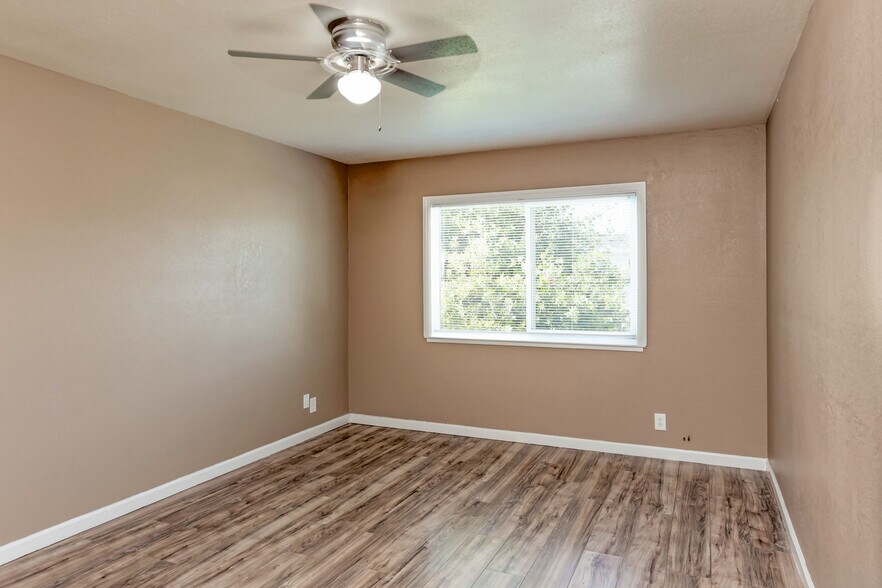 More Photos Of 2136 Main St, Santa Clara Apartments For Sale