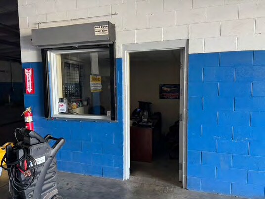 More Photos Of 1450 W Arrow St, Marshall Auto Dealership For Sale