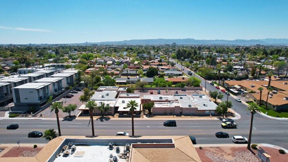 Primary Photo Of 2701 E Thomas Rd, Phoenix Office For Lease