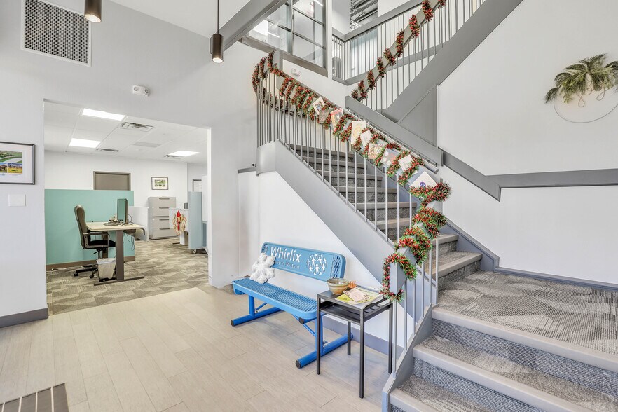 More Photos Of 1916 Avenue K, Plano Office For Sale