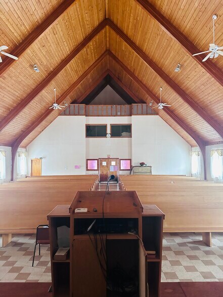 More Photos Of 8620 Wornall, Kansas City Religious Facility For Sale