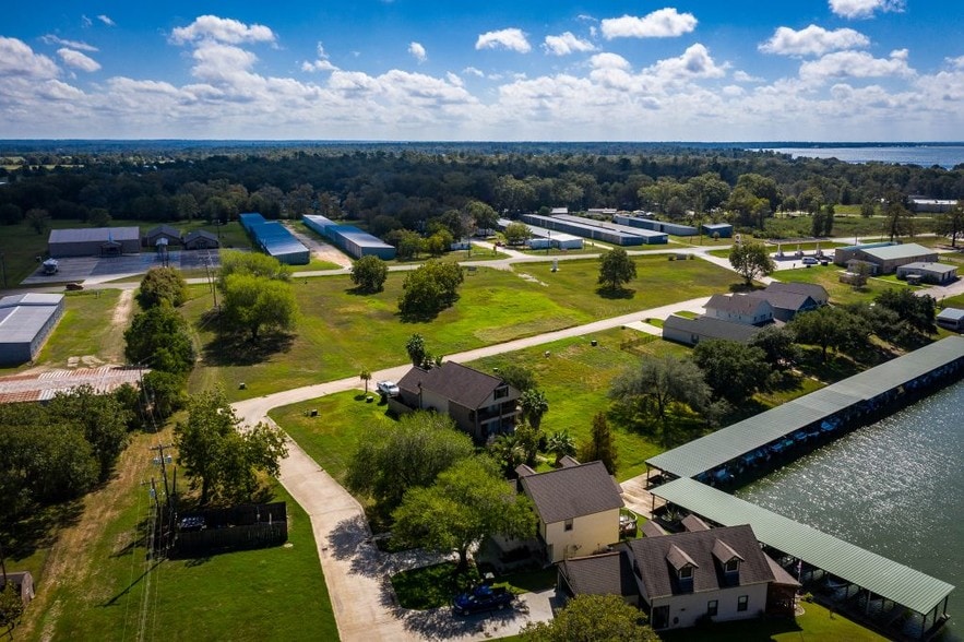 More Photos Of FM Hwy 3126 & Bayview, Livingston Land For Sale