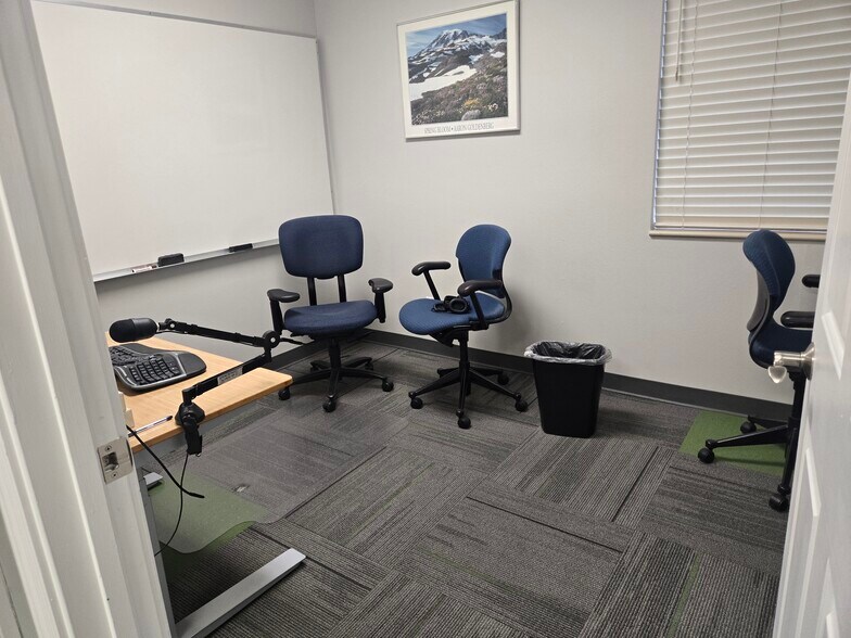 More Photos Of 3204-3210 N Canyon Rd, Provo Office For Lease