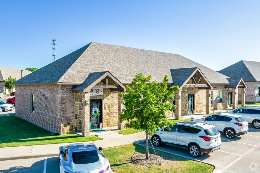 More Photos Of 9300 John Hickman Pky, Frisco Unknown For Lease