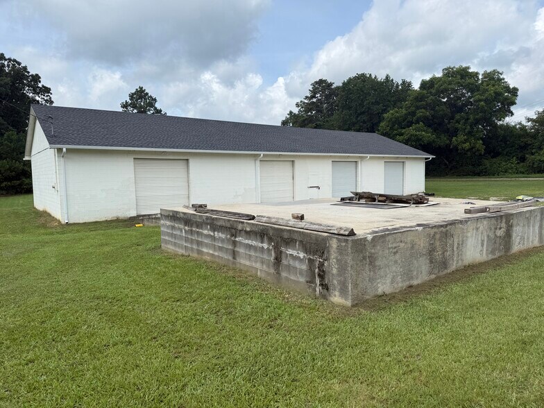 More Photos Of 1453 Hickory Crossing Rd, Hartwell Warehouse For Lease