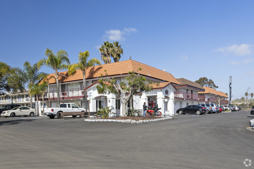 Primary Photo Of 190 E Calle Primera, San Diego Hotel For Sale