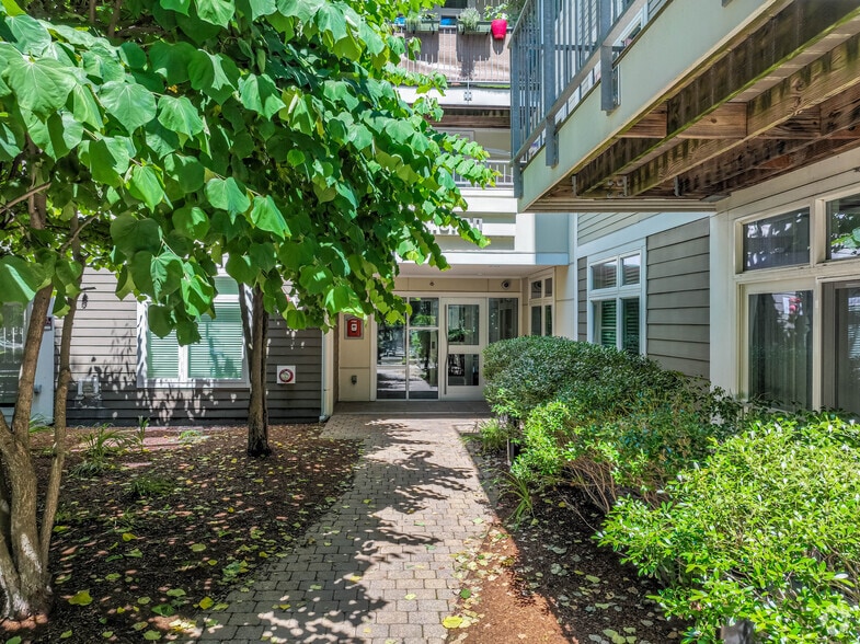 More Photos Of 7 Cameron Ave, Cambridge Apartments For Sale