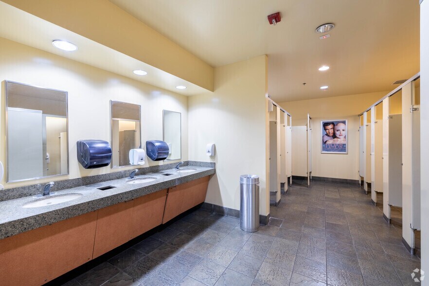 More Photos Of 450 W 2nd St, Claremont Movie Theatre For Sale