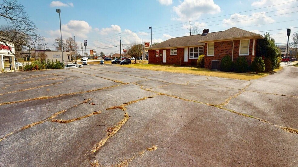 More Photos Of 941 Big A Rd, Toccoa Office For Lease