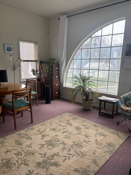 More Photos Of 4583 North St, Jamesville Loft Creative Space For Sale