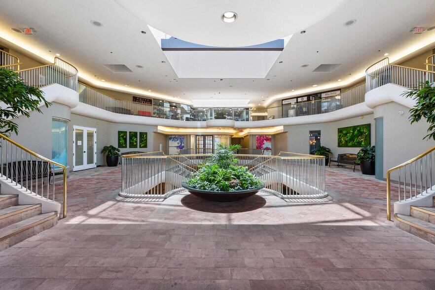 More Photos Of 1375 Burlingame Ave, Burlingame Unknown For Lease