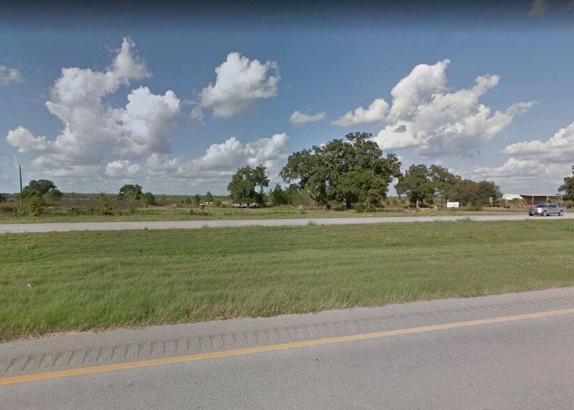 More Photos Of 0 Hwy 35, Angleton Land For Lease
