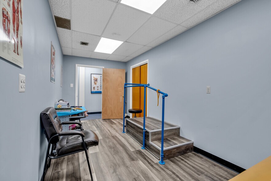 More Photos Of 721 N Beers St, Holmdel Medical For Sale