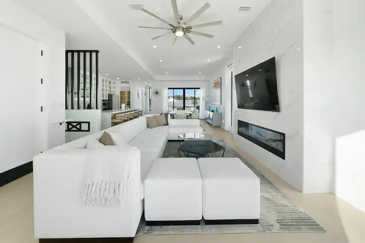 More Photos Of 21 Tidewater Ct, Panama City Beach Office Residential For Sale
