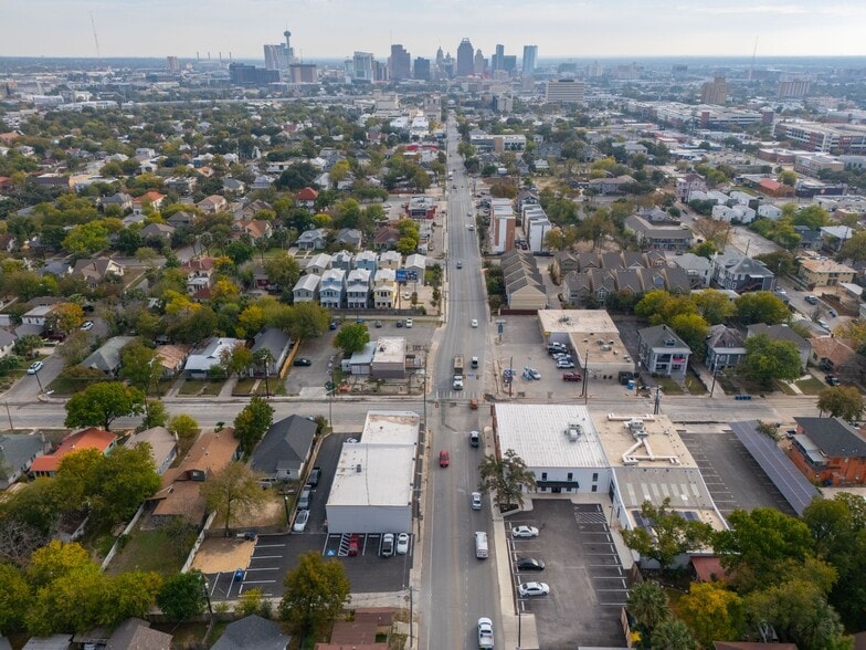 More Photos Of 2100-2110 McCullough Ave, San Antonio Storefront For Sale