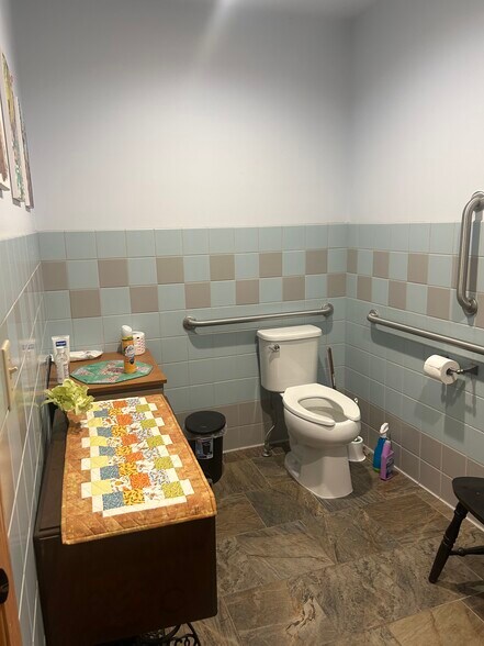 More Photos Of 224 Elm St W, Norwood Young America Storefront Retail Office For Sale