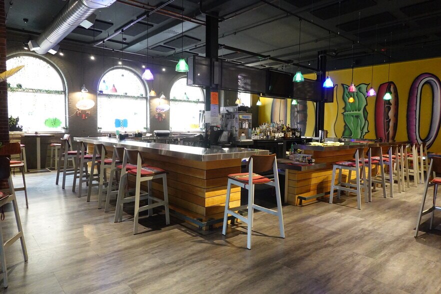 More Photos Of 11 Brown St, Portland Restaurant For Sale