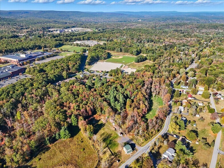 More Photos Of 221 Upper Swiftwater Rd, Cresco Apartments For Sale