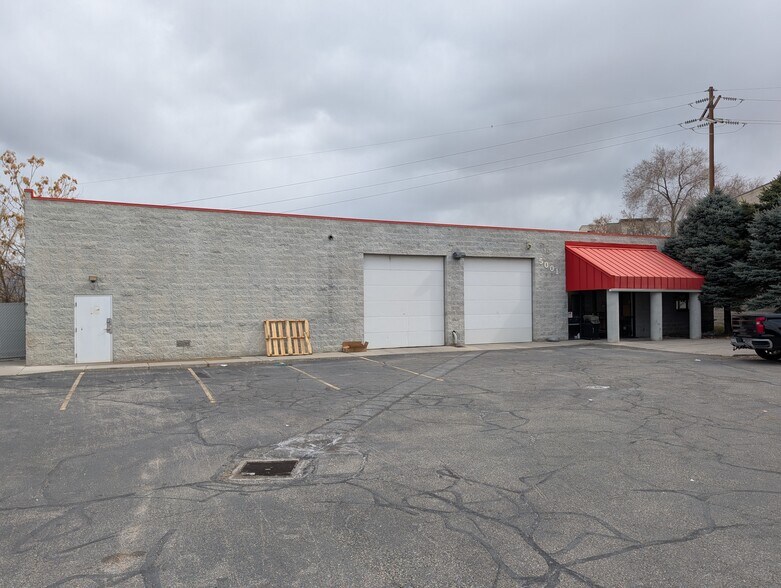 Primary Photo Of 5001 S Commerce Dr, Murray Warehouse For Lease