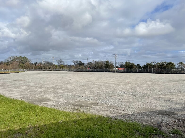 Primary Photo Of 4200 Piggly Wiggly Dr, North Charleston Land For Lease