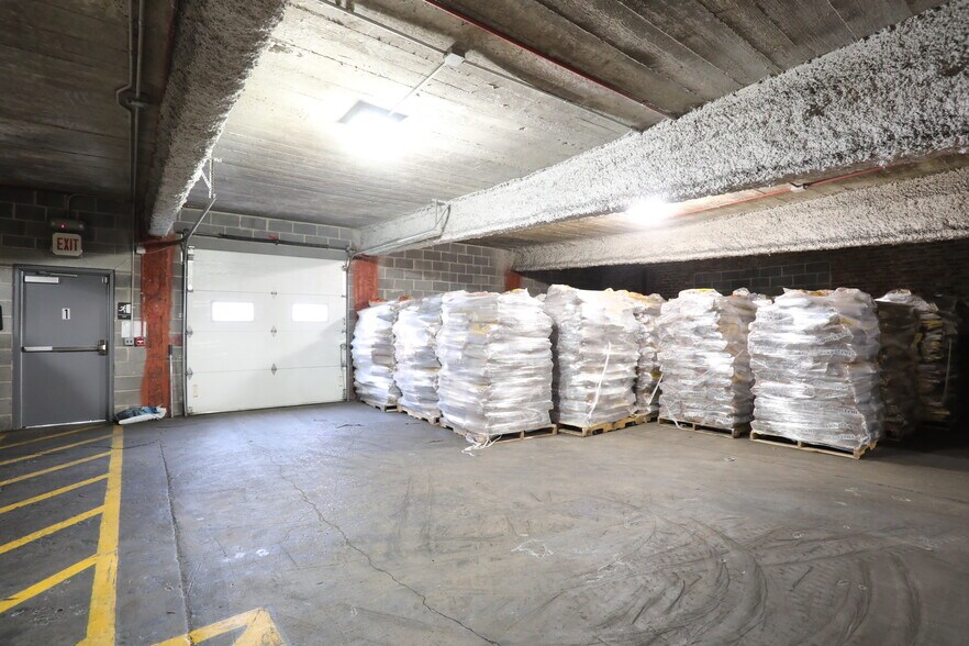 More Photos Of 50 Kennedy St, Chambersburg Warehouse For Sale