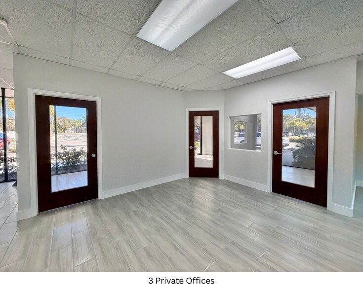 More Photos Of 2540 Metrocentre Blvd, West Palm Beach Medical For Lease