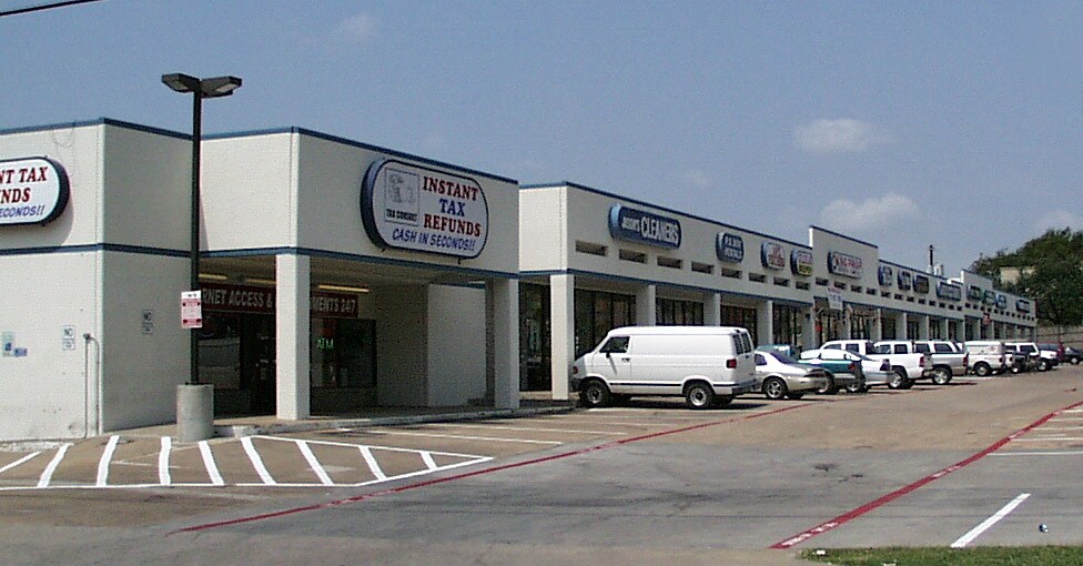 More Photos Of 9770-9798 Forest Ln, Dallas General Retail For Lease