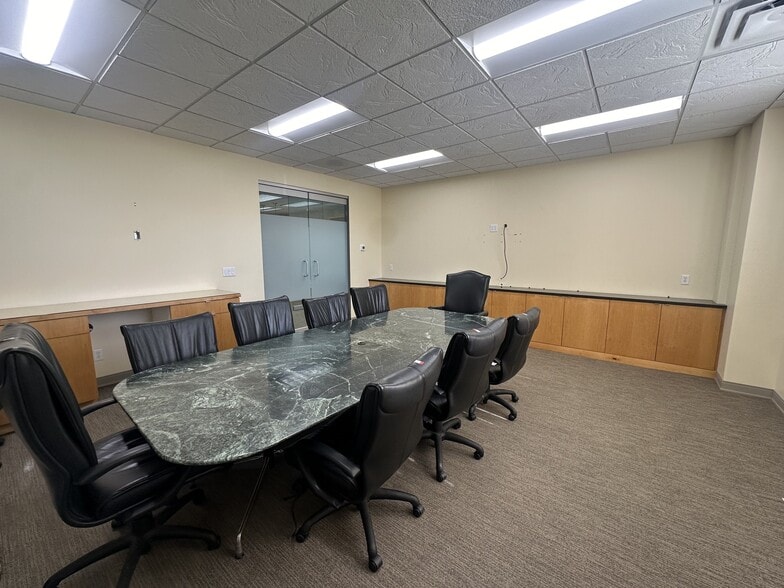 More Photos Of 4252 S 700 E, Salt Lake City Office For Sale