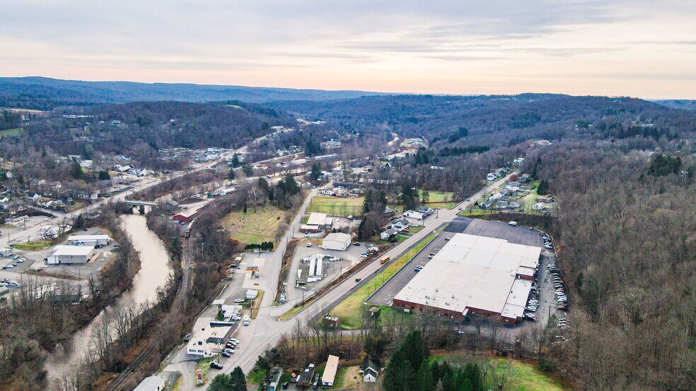 More Photos Of 120 Sunrise Ave, Honesdale Medical For Lease