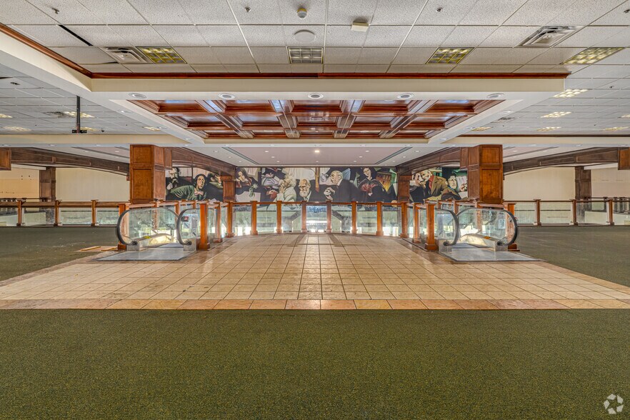 More Photos Of 2590 Citiplace Ct, Baton Rouge Freestanding For Lease