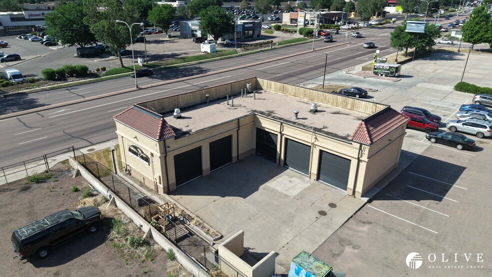 More Photos Of 4351 Austin Bluffs Pky, Colorado Springs Auto Repair For Lease